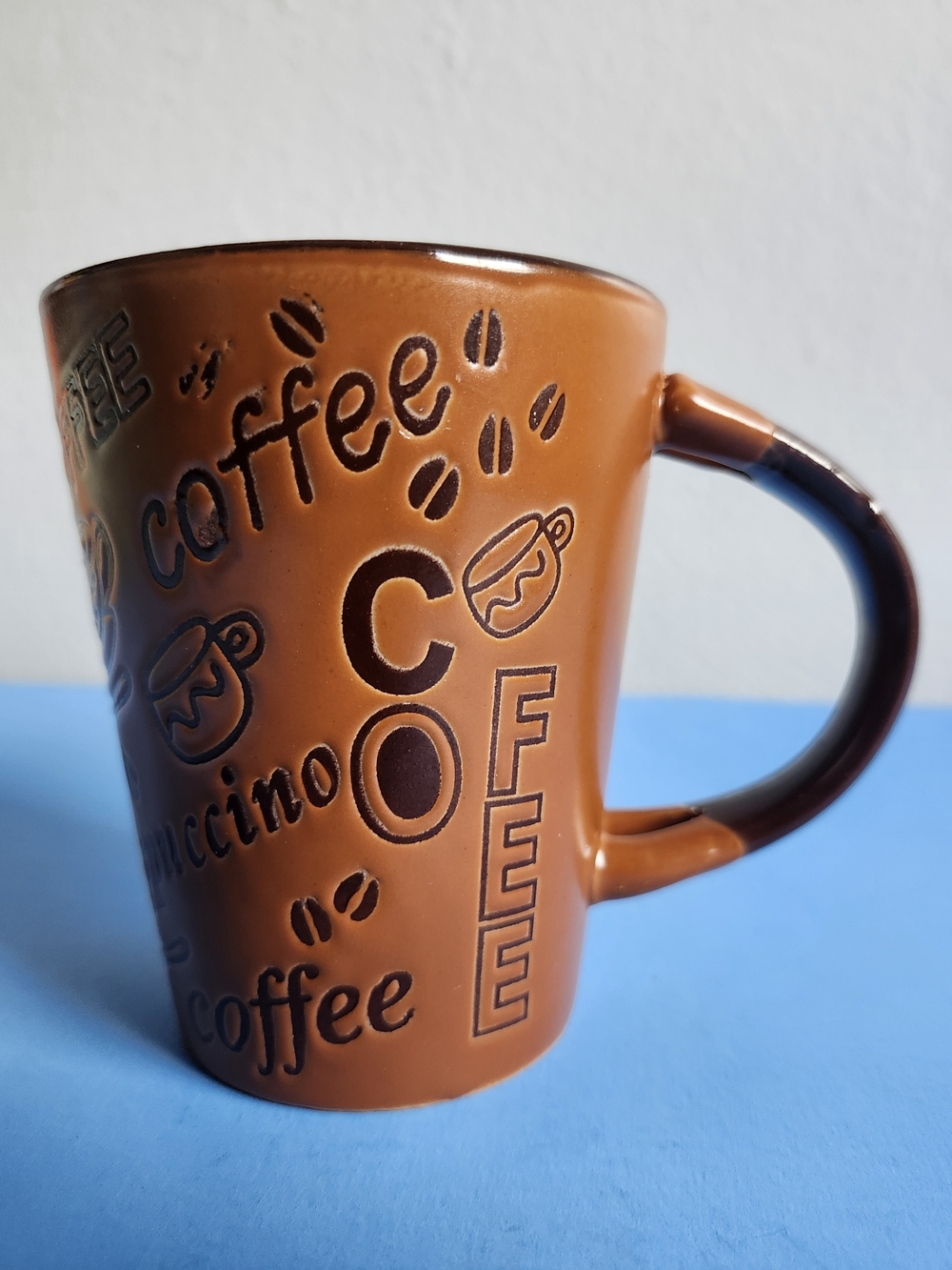 Vintage Brown Ceramic Coffee Mug Cappuccino Novelty Two Tone Embossed Tea Cup